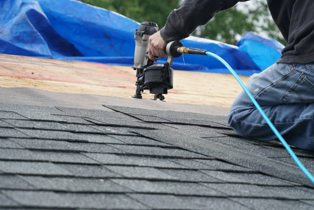 Best Commercial Roof Installation  in Rothschild, WI